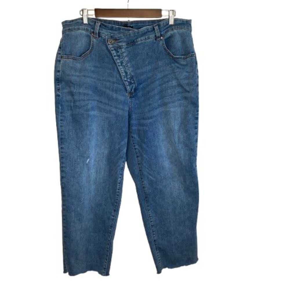 Universal Standard Blue Ankle Crop Jeans